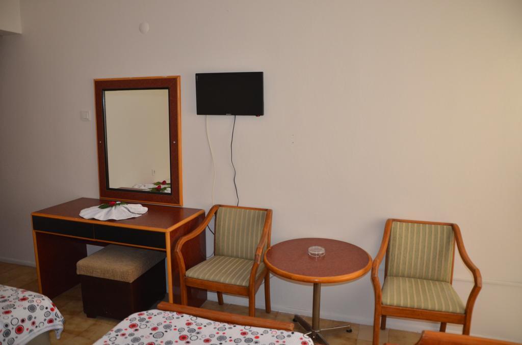 Dilek Hotel Menderes Ruang foto